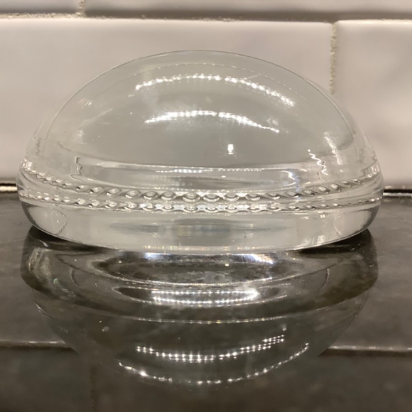 Domed Magnifying Glass Magnifier Paperweight 3” - Picture 3 of 4